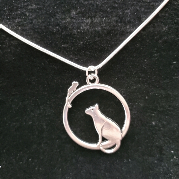 Cat & Mouse .925 Sterling Silver Necklace - Picture 1 of 4